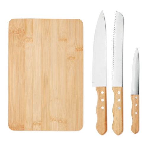 Набор ножей с доской (древесный)