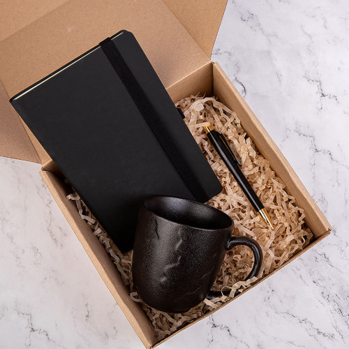 Набор подарочный BLACKNGOLD: кружка, ручка, бизнес-блокнот, коробка со стружкой (черный)
